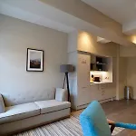 Heeton Concept Queen Street Apart Otel 4*