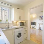 Pleasance Apartmán *