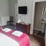 بيت ضيافة Dalry *