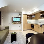 Wilde Grassmarket Hotel