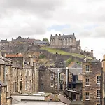 Amazing Castle View Lejlighed Edinburgh