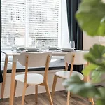 Appartamento Centre 2 Bedroom Main Door Edimburgo