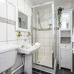 Centre 2 Bedroom Main Door Appartamento Edimburgo