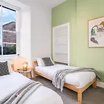 Appartamento Centre 2 Bedroom Main Door Edimburgo