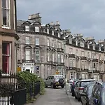 Travelodge Haymarket 3*