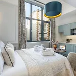 Righ Residences - George Street