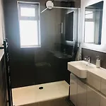 Kaimes Kip: Stylish Five Bedroom *