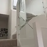 度假居 Kaimes Kip: Stylish Five Bedroom