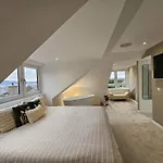 Kaimes Kip: Stylish Five Bedroom 度假居 爱丁堡