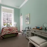 The Broughton Townhouse 3*