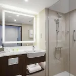 Courtyard By Marriott West Edimburgo