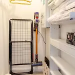 Cosy Apartment, Free Street Parking *