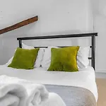 Super Spacious 4 Bed, Sleeps 6 Edinburgh