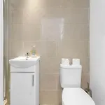 Super Spacious 4 Bed, Sleeps 6 Edinburgh