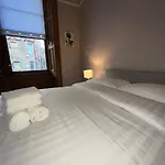 No6 West Coates ホテル エディンバラ