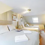 Arden Guest House, Craigmillar Castle 3* Edinburgh