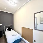 The Handy Hub Luxury Victorian - Fast Wifi & * Edinburg