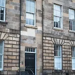 19-4 Union Street *