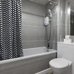 Holyrood Duplex 3-bedroom *