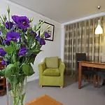 Aparthotel The Knight By Mansley 4*