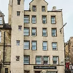 Grassmarket Hotel 3*