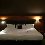 The Place אדינבורו