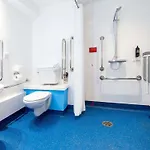 Ibis Budget Park Hotel 3*