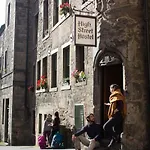 High Street - Over 18s Only, Backpackers Atmosphere (adults Only) אדינבורו