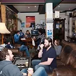 High Street - Over 18s Only, Backpackers Atmosphere (adults Only) * אדינבורו