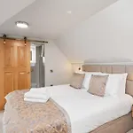 Prime Luxury 3 Bed דירה אדינבורו