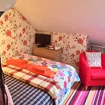 16 Pilrig Edinburgh