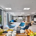 Courtyard By Marriott West Edimburgo