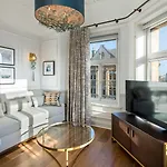 Righ Residences - George Street 4*