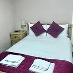 بيت ضيافة Dalry