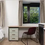 Apartment Destiny - Burnet Point Edinburgh