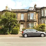 Gæstehus Menzies Edinburgh