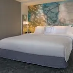 Courtyard By Marriott West 4*