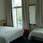 Travelodge Queen Street Szálloda