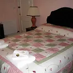 Arden Guest House, Craigmillar Castle 3*