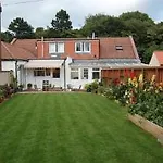 Arden Guest House, Craigmillar Castle