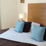 Hotel apartamentowy Fountain Court - Harris