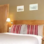 בית הארחה Leith House 3*
