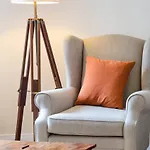 Lägenhet Joivy Stylish In Trendy New Town Location *