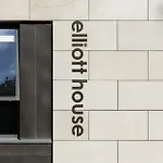Pure Citystay Elliott House ゲストハウス 3*