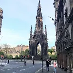 Daire Bailie Royal Mile