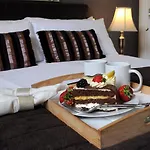 Queens Гостевой дом 4*