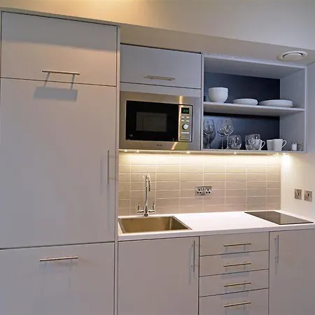 Heeton Concept Queen Street