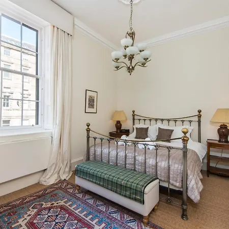 Parliament Sq Apartmán *