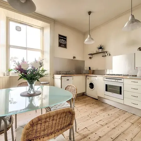 Apartment Guestready - 2br Next To The Castle - 4 Adults 1 Child *