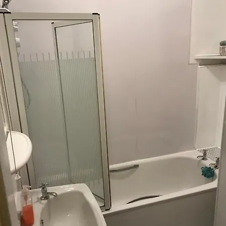 2 Bedroom City Centre Appartamento Edimburgo